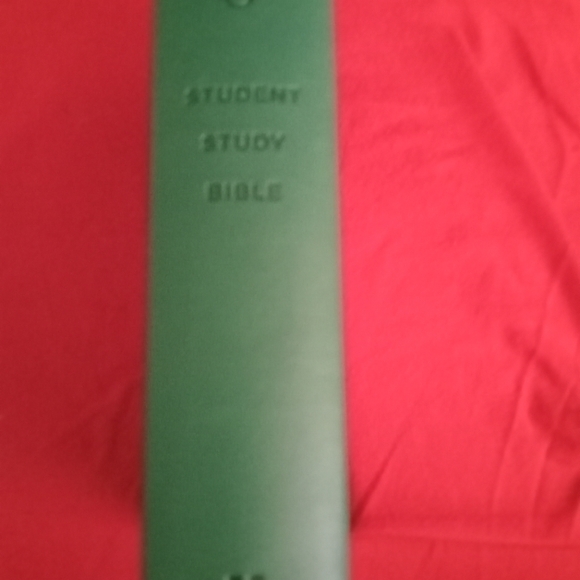 Crossway ESV Student Study Bible - Picture 3 of 5